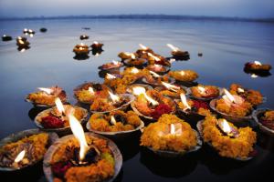 car hire in varanasi